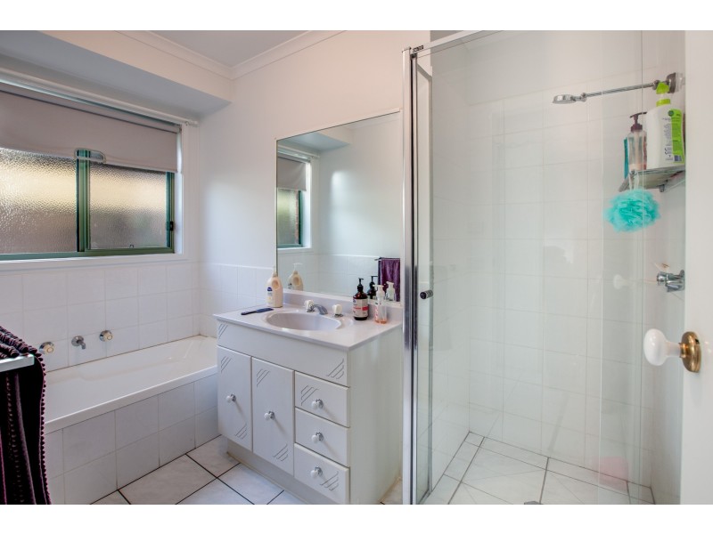 11 Whitehall Crt, Wodonga VIC 3690