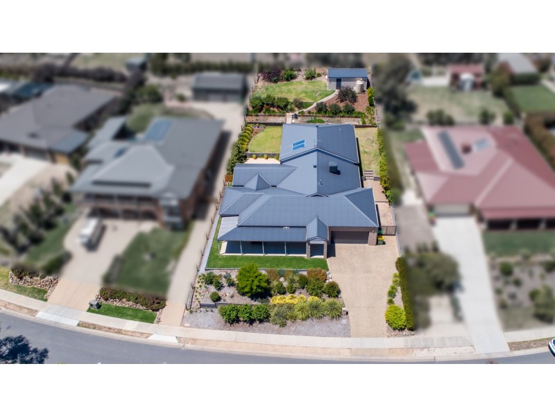 8 Peregrine Place, Wodonga VIC 3690