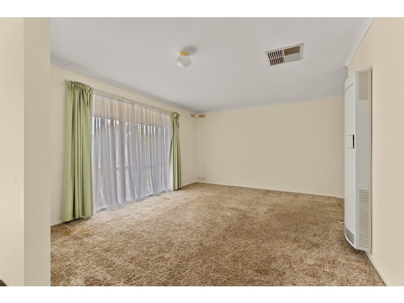 15 Waratah Way, Wodonga VIC 3690