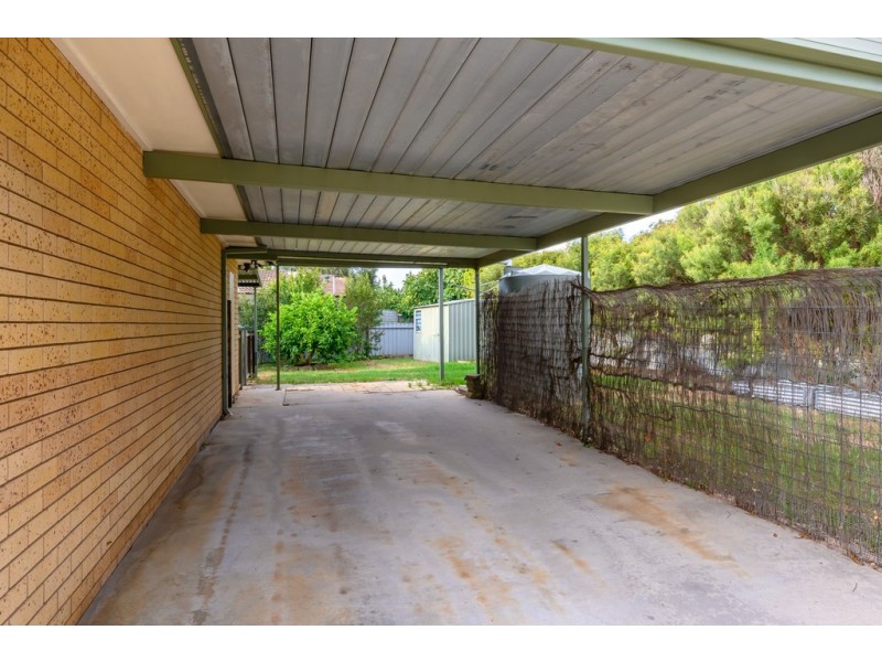 15 Waratah Way, Wodonga VIC 3690