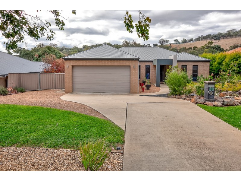 35 Streets Road, Wodonga VIC 3690