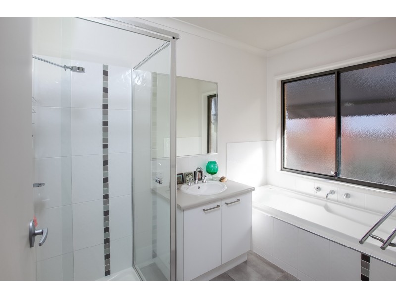 35 Streets Road, Wodonga VIC 3690