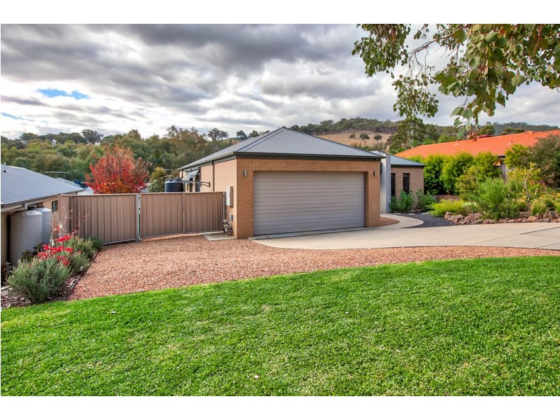 35 Streets Road, Wodonga VIC 3690