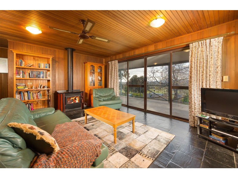 50 Coyles Road, West Wodonga VIC 3690