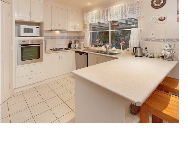 25 Kingfisher Drive, Wodonga VIC 3690