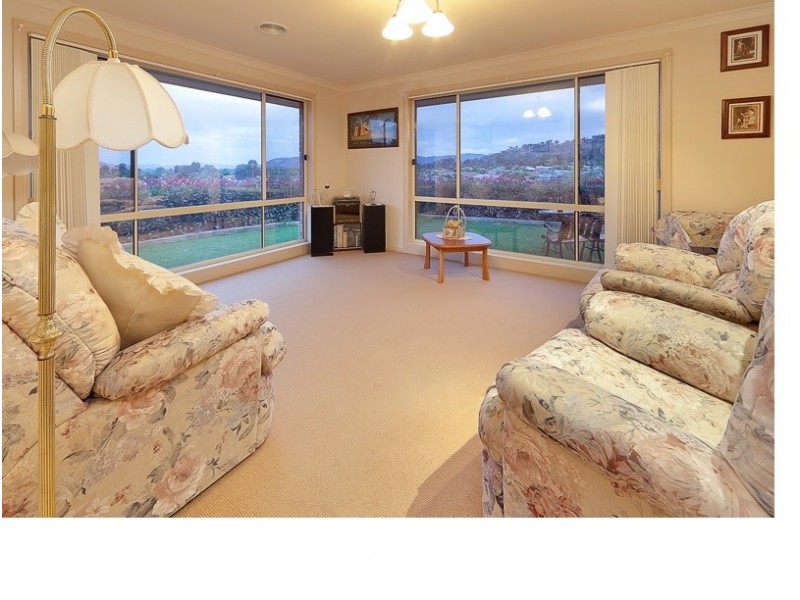 25 Kingfisher Drive, Wodonga VIC 3690