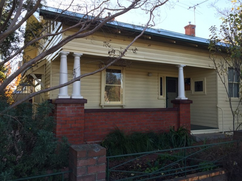 8 Havelock Street, Wodonga VIC 3690