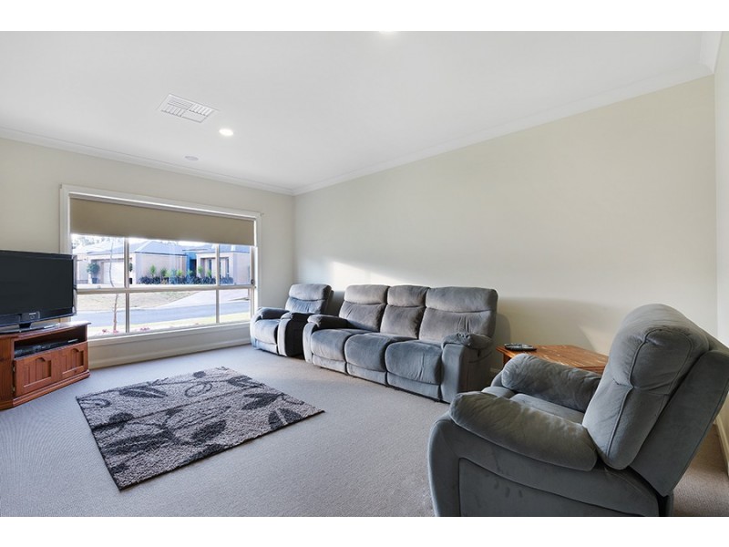 4 Caddy Court, Wodonga VIC 3690