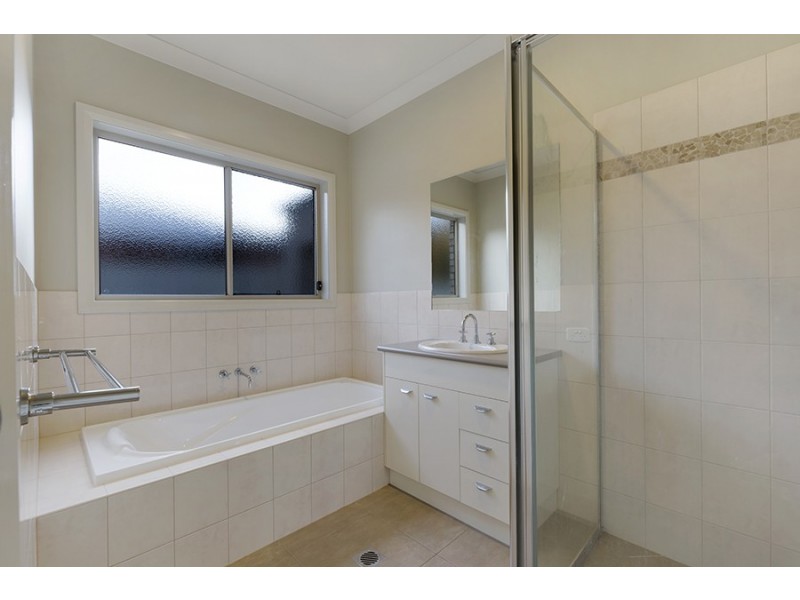 4 Caddy Court, Wodonga VIC 3690