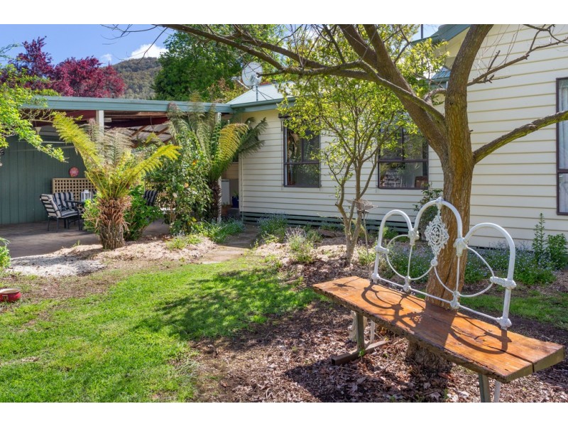 928 Mitta North Road, Mitta Mitta VIC 3701