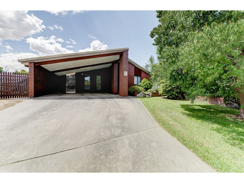 5 Camola Court, Wodonga VIC 3690