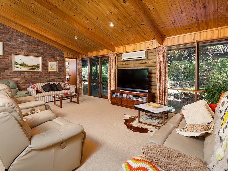 953 Lake Road, Bethanga VIC 3691