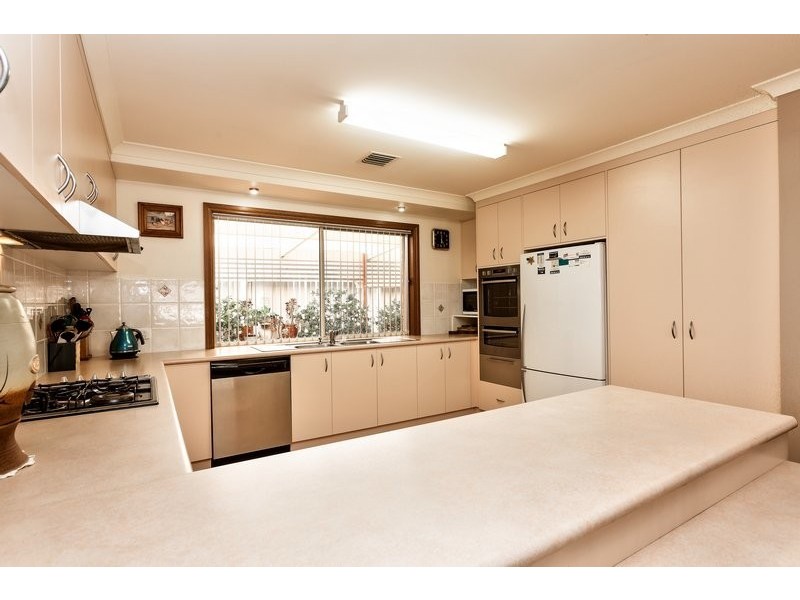 26 Kingfisher Drive, Wodonga VIC 3690