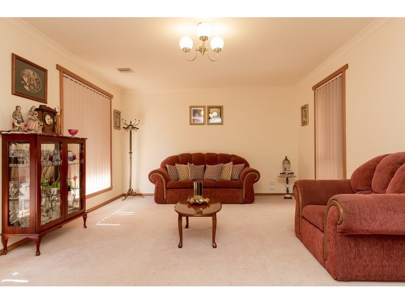 26 Kingfisher Drive, Wodonga VIC 3690