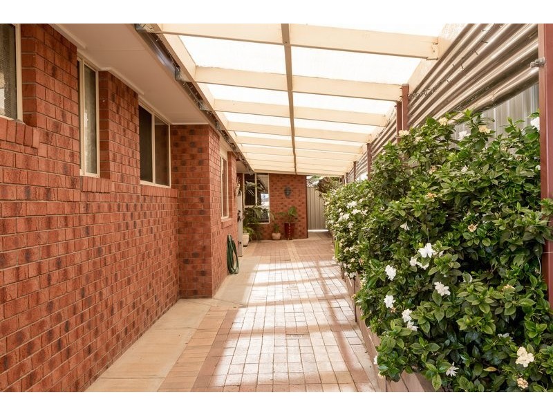 26 Kingfisher Drive, Wodonga VIC 3690