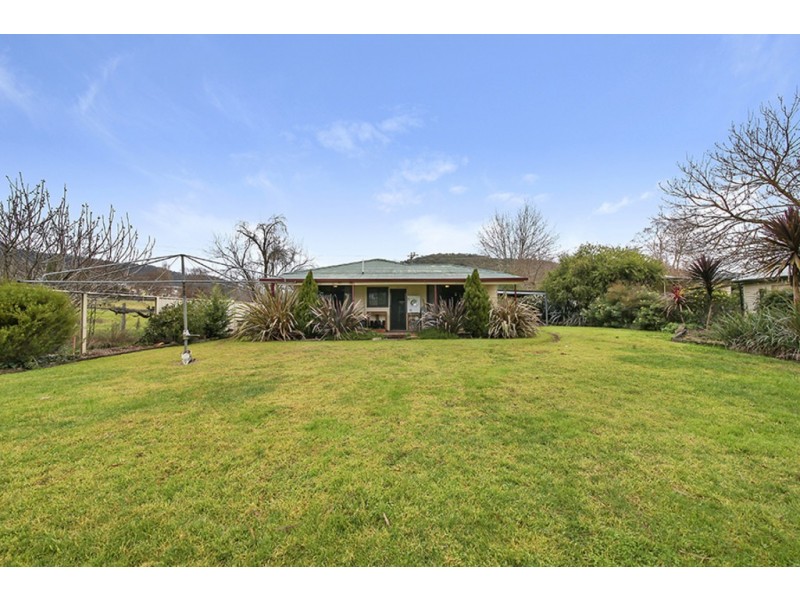 3769 Omeo Highway, Eskdale VIC 3701