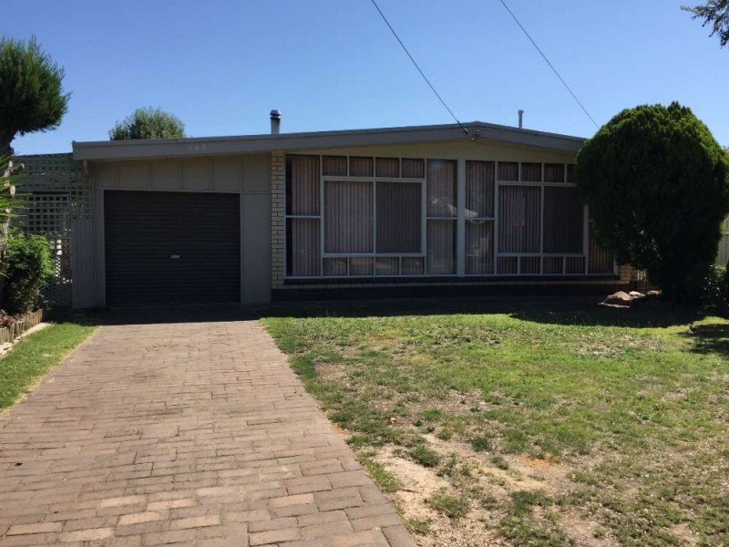 240 Kooba Street, North Albury NSW 2640