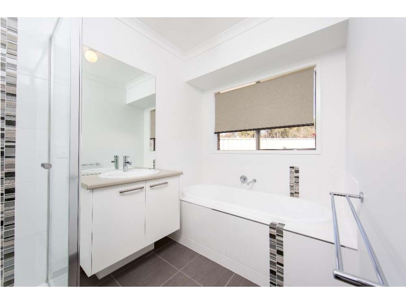 44 Kelliher Avenue, Wodonga VIC 3690