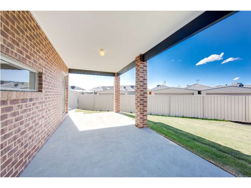 44 Kelliher Avenue, Wodonga VIC 3690