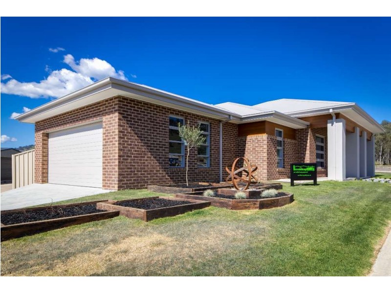 44 Kelliher Avenue, Wodonga VIC 3690