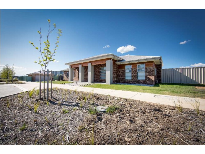 44 Kelliher Avenue, Wodonga VIC 3690