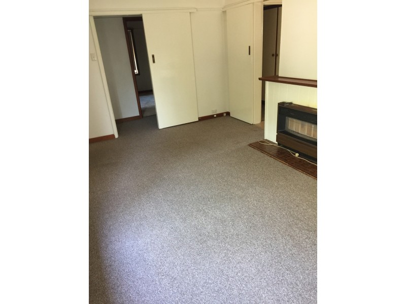 2 Pollard Street, Wodonga VIC 3690