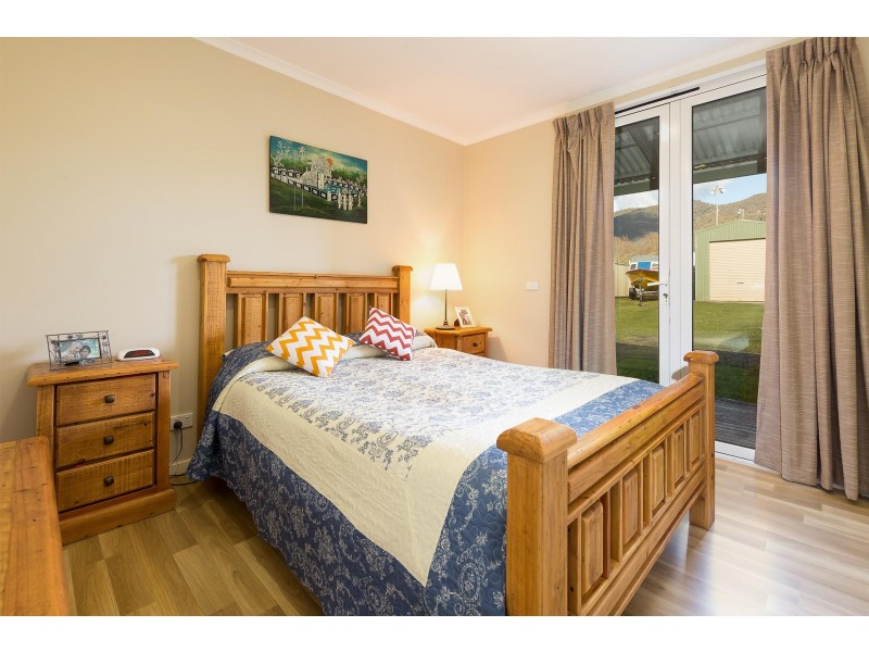 3796 Omeo Highway, Eskdale VIC 3701