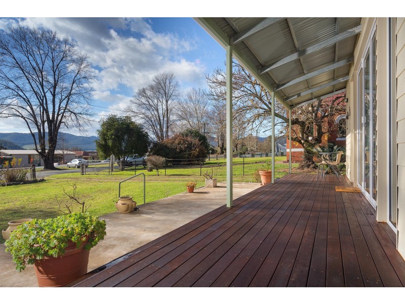 3796 Omeo Highway, Eskdale VIC 3701