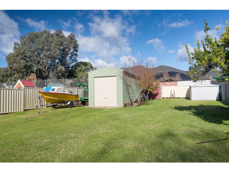 3796 Omeo Highway, Eskdale VIC 3701