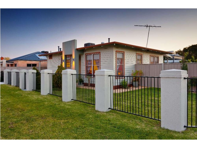 237 Lawrence Street, Wodonga VIC 3690