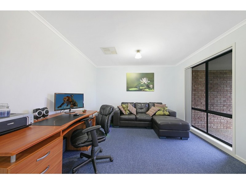 1 Krueger Street, Baranduda VIC 3691