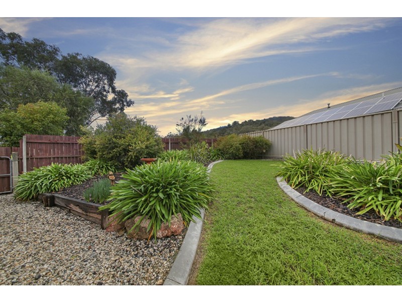 1 Krueger Street, Baranduda VIC 3691