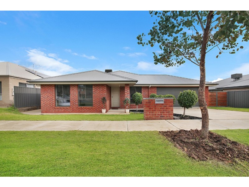 53 Silky Oak Avenue, Wodonga VIC 3690
