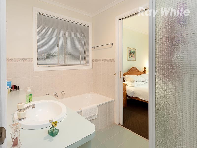 7 Tyrell Crt, Wodonga VIC 3690