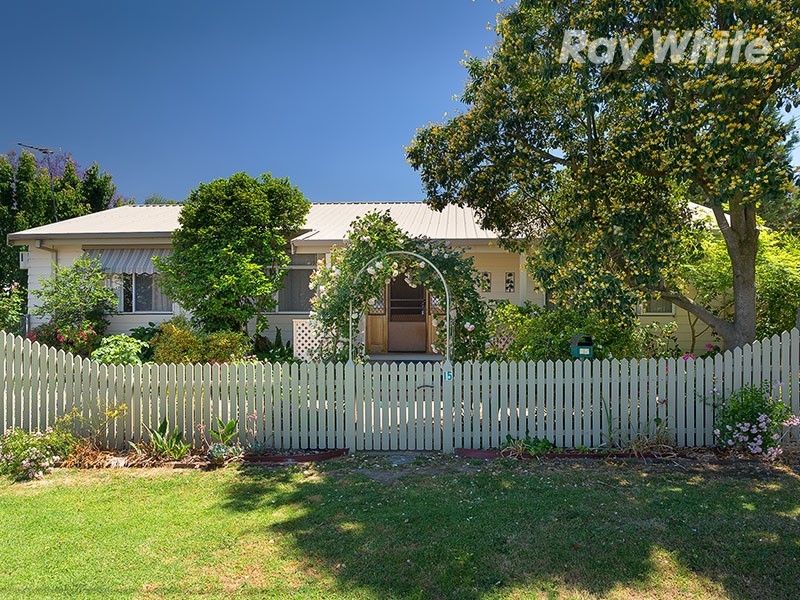 15 Dick St, Wodonga VIC 3690