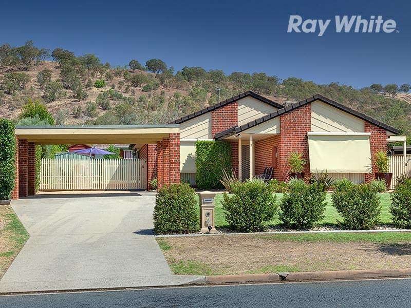 5 Billy Hughes Crt, Wodonga VIC 3690