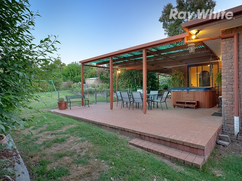 10 Barton Street, Wodonga VIC 3690