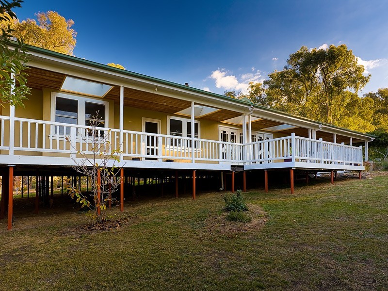 166 Cogdell Lane, Kergunyah VIC 3691