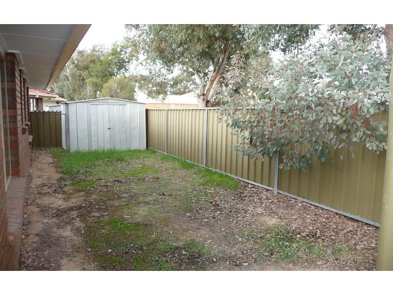 2/1 Roadshow Drive, Wodonga VIC 3690