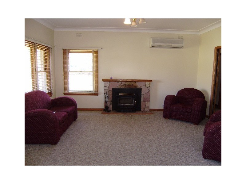 6 Jurgies Track, Georges Creek VIC 3700