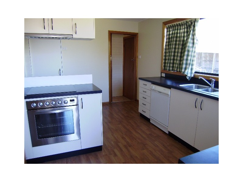 6 Jurgies Track, Georges Creek VIC 3700