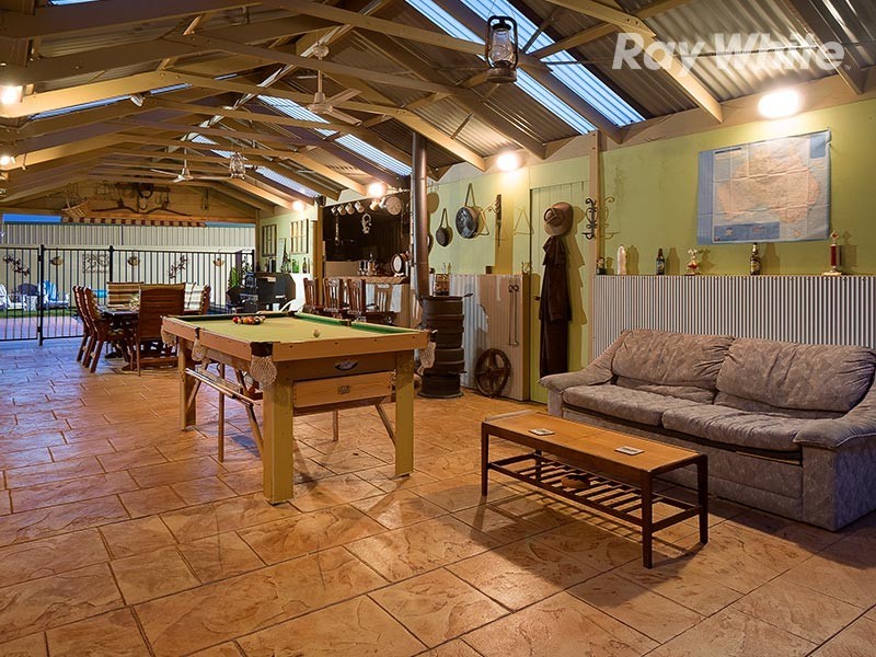 5 Universal Court, Wodonga VIC 3690