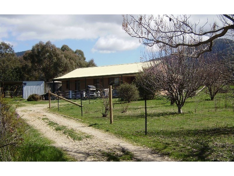 314 Hellhole Creek Road, Kergunyah VIC 3691