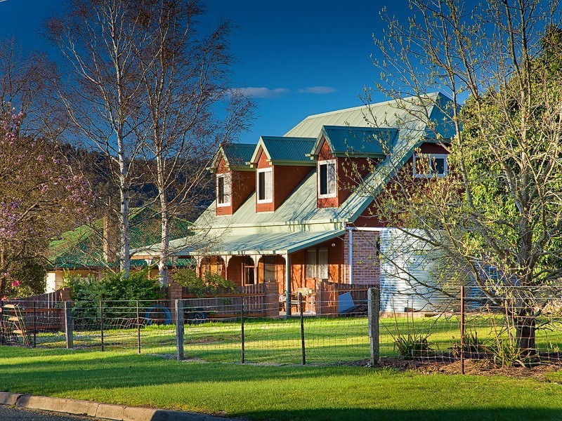 2 Drummond Street, Eskdale VIC 3701