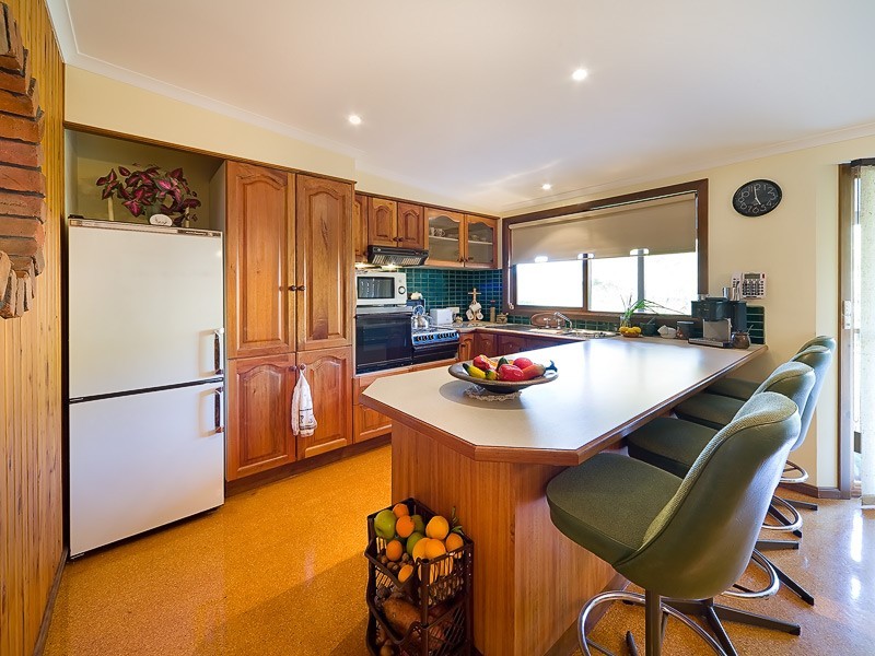 2 Drummond Street, Eskdale VIC 3701