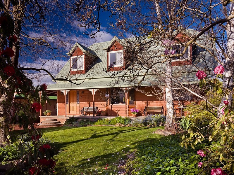 2 Drummond Street, Eskdale VIC 3701