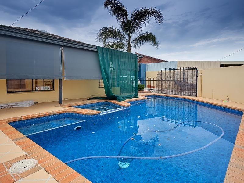 11 Wattle Court, Wodonga VIC 3690