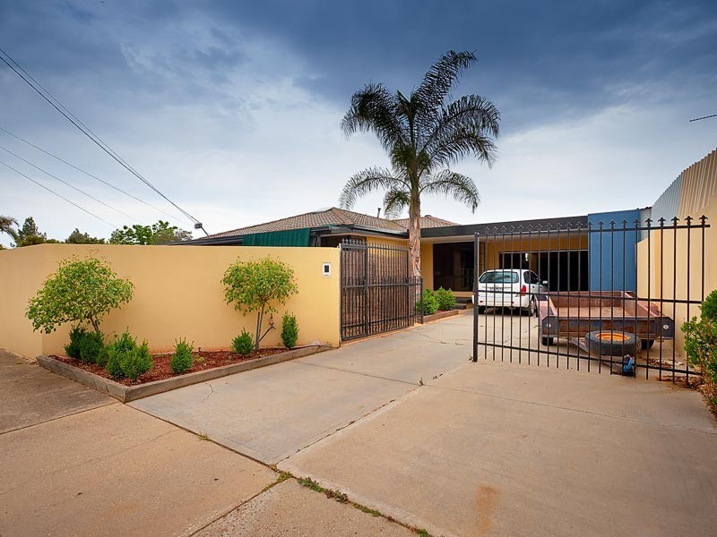 11 Wattle Court, Wodonga VIC 3690