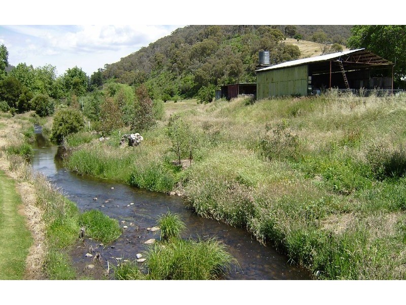 3752 Omeo Highway, Eskdale VIC 3701