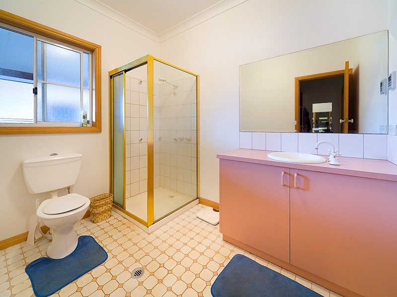 5 Hull Street, Dederang VIC 3691